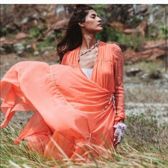 Hot as hell hell lovin lindhah dress Sz L - Picture 5 of 9